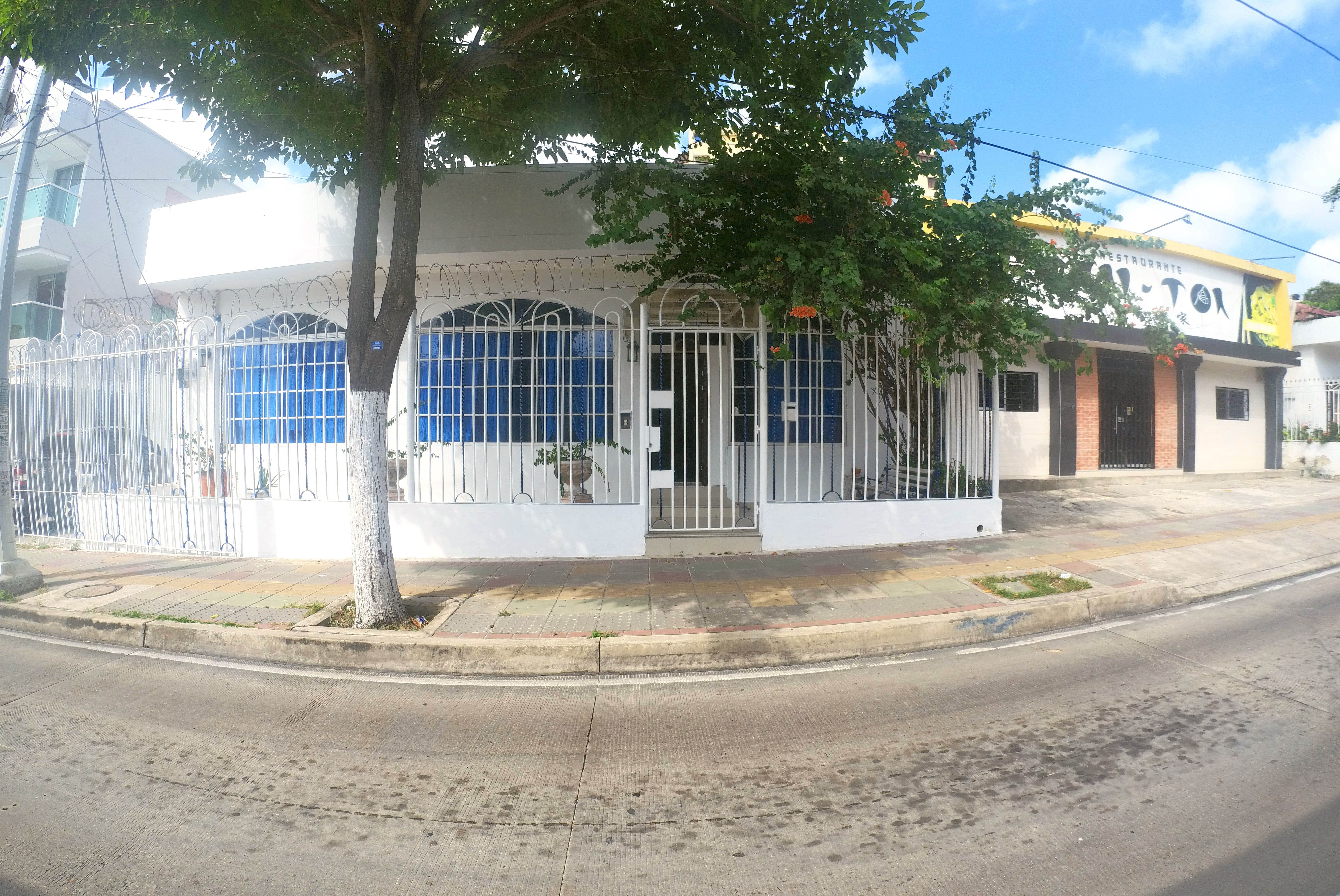 CASA COMERCIAL EN ARRIENDO, COLOMBIA