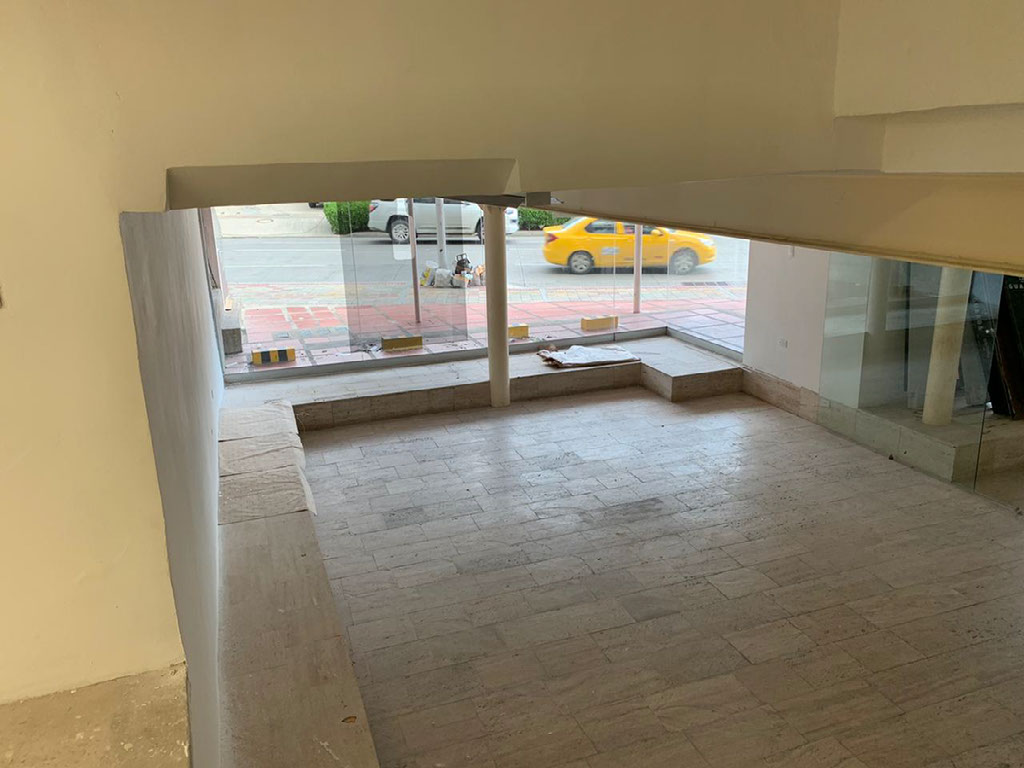 LOCAL COMERCIAL EN ARRIENDO, ALTOS DEL PARQUE
