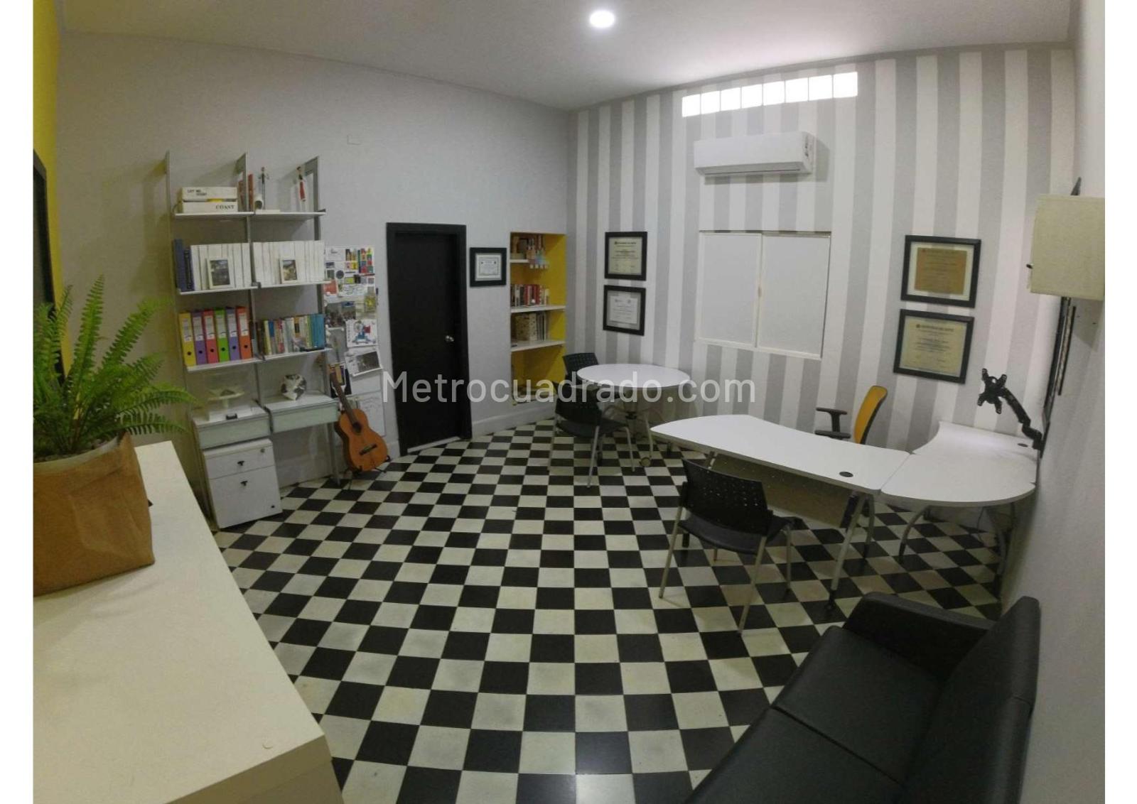 OFICINA EN ARRIENDO, BELLAVISTA