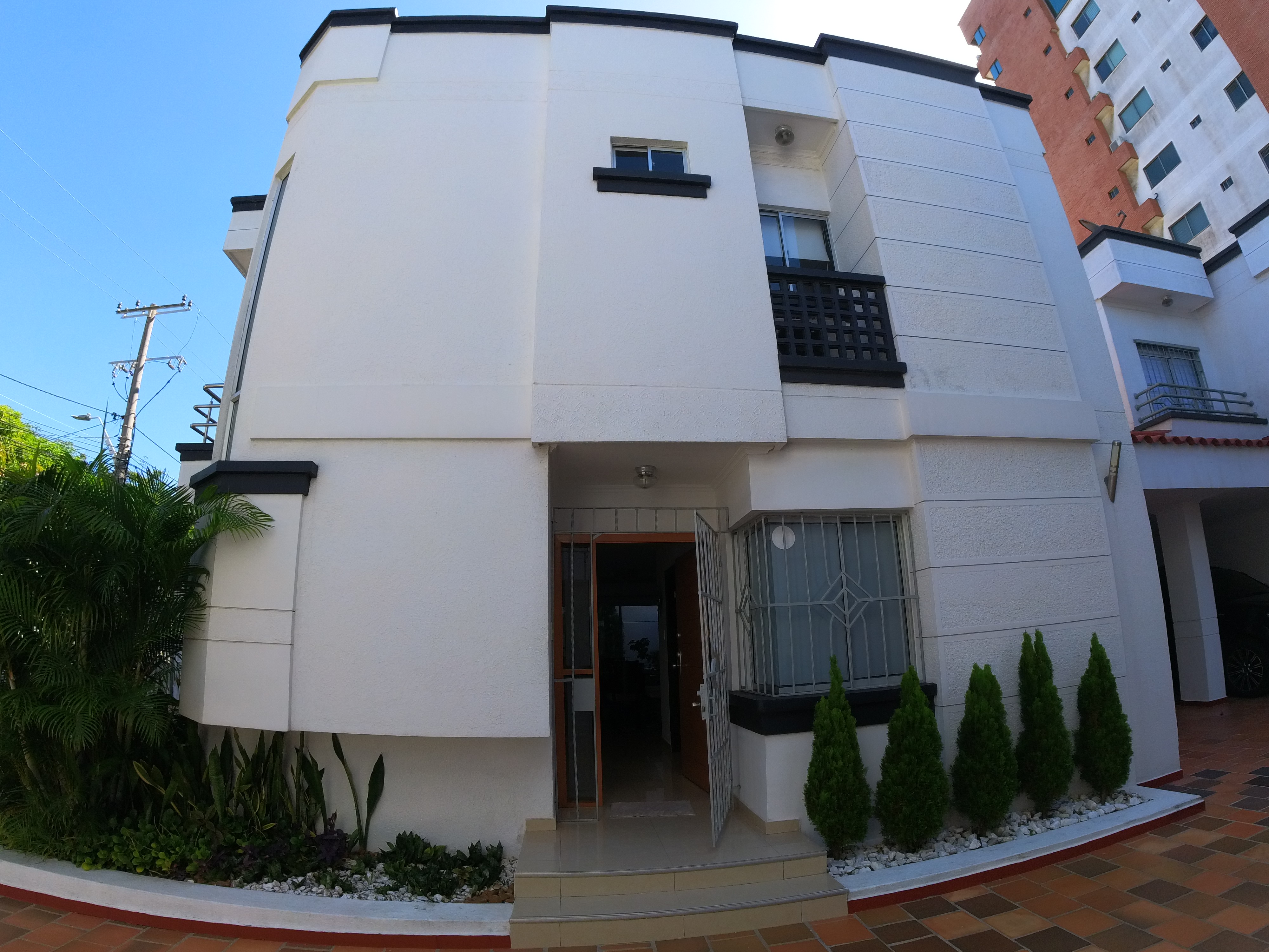 CASA EN VENTA, VILLA SANTOS