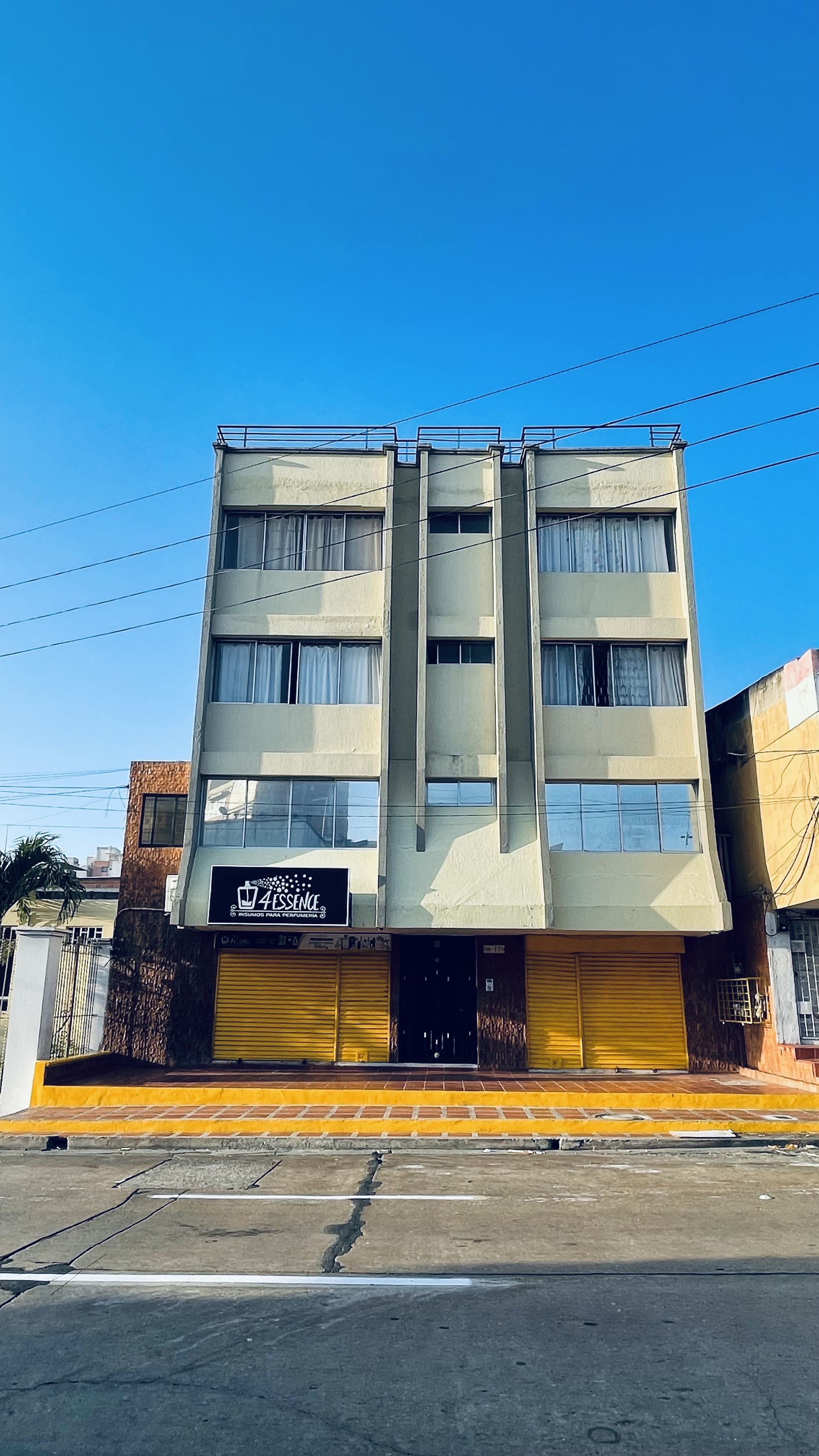 EDIFICIO COMPLETO EN VENTA, COLOMBIA